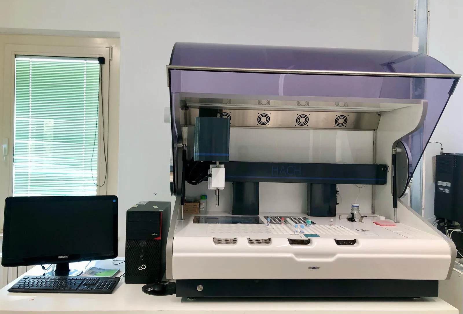 Nuovo strumento: Robot da laboratorio AP 3900
