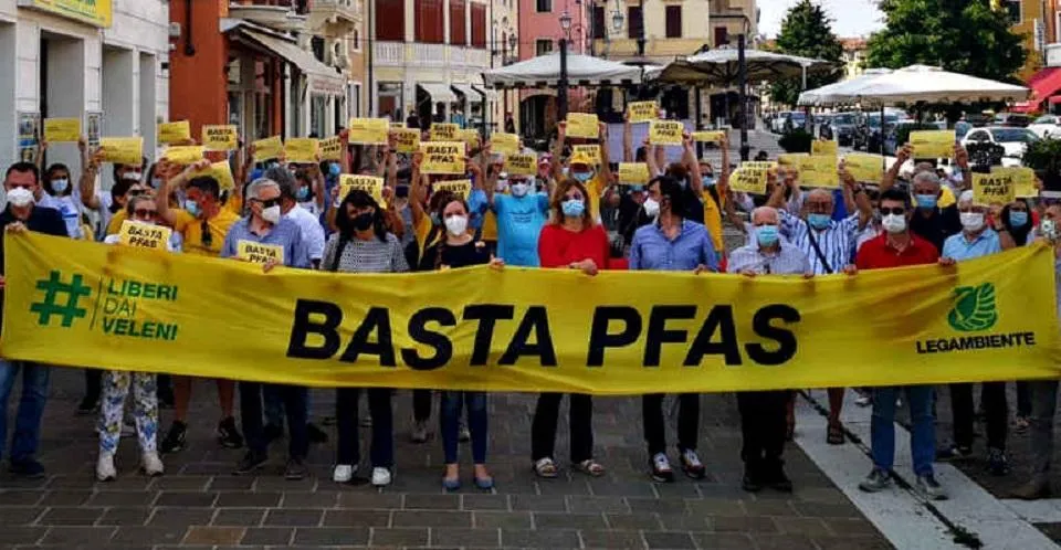 PFAS negli alimenti: cosa sta facendo l’Unione Europea a riguardo?